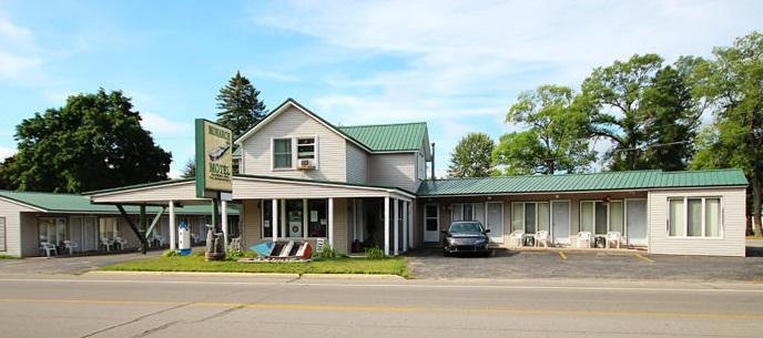 The Monarch Motel Cheboygan Exterior photo